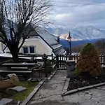 Cjase Cumine B&B 라우코
