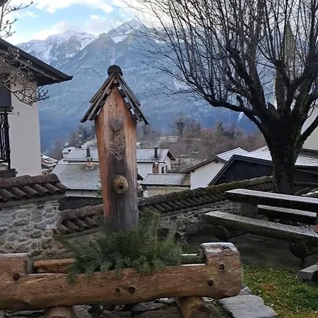 Cjase Cumine Bed & Breakfast Lauco