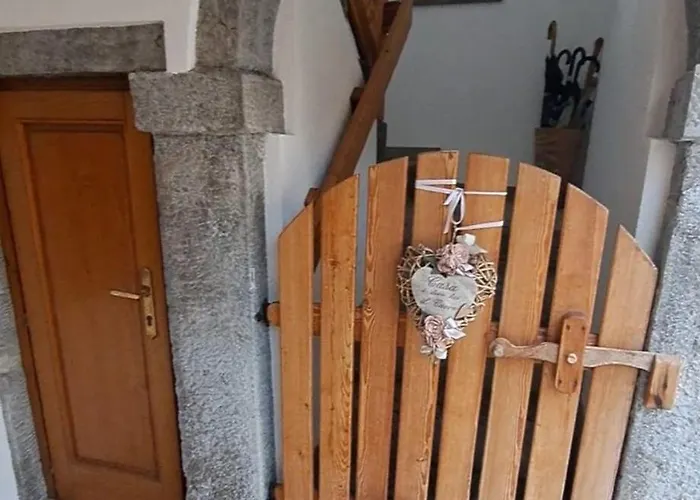 Cjase Cumine Nocleg ze śniadaniem *